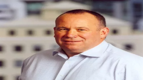 CEO to keep role following de-merger