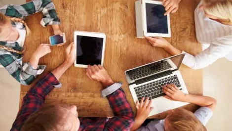 Slingshot questions industry pricing with mobile + broadband bundles