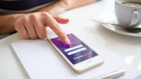 Kogan Mobile returns to telco market