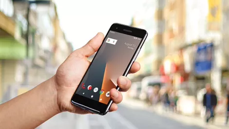 Vodafone's epic new V8 smartphone comes with all the latest bells and whistles