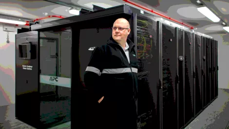 CASE STUDY: Kelvin Hughes deploys Schneider Electric data centre solutions