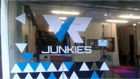 VR Junkies is a new place in Auckland allowing Kiwis to try out virtual reality games