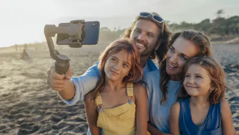 DJI's new selfie stick has plenty of awesome features