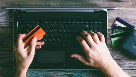 Cybercrims' web skimming strategies taint web analytics platforms