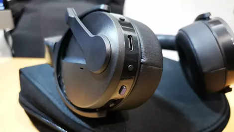Hands-on Review: EPOS Sennheiser Adapt 560 BT ANC enterprise headset