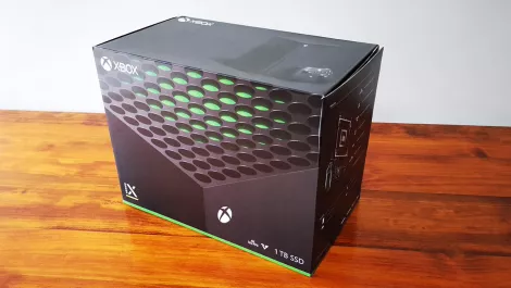 Xbox Series X unboxing