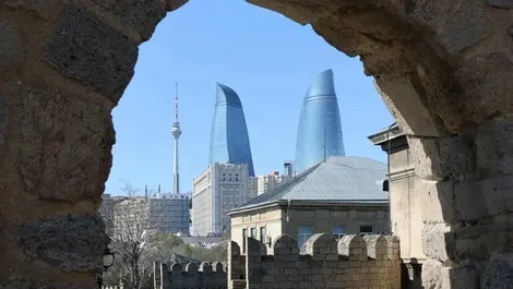 Bir signs deal to digitise Baku's Old City services